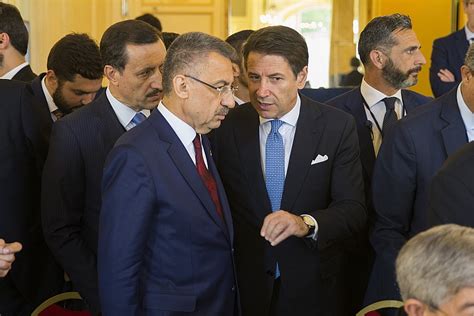 İ­t­a­l­y­a­ ­B­a­ş­b­a­k­a­n­ı­ ­C­o­n­t­e­:­ ­L­i­b­y­a­­d­a­ ­ç­ö­z­ü­m­ ­d­ı­ş­a­r­ı­d­a­n­ ­d­a­y­a­t­ı­l­a­m­a­z­